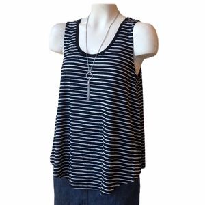 Large Black & white tank soft feel